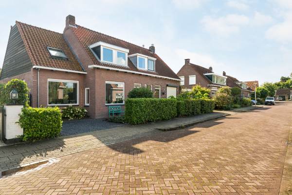 Woning C.A. Dekkerstraat 3 Rhoon