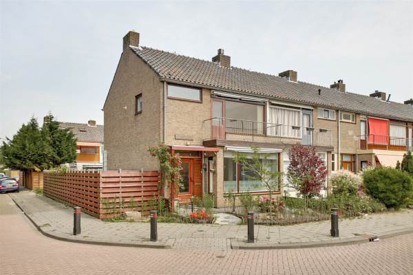 Woning de Mérodestraat 15 Zwijndrecht