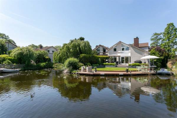Woning Meerkoeteiland 4 Voorschoten
