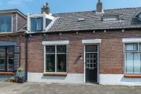 Woning Jacob Banestraat 12 Sommelsdijk