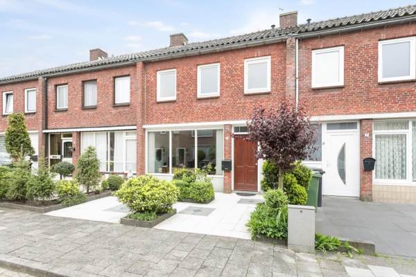 Woning Lijsterbeslaan 5 Roosendaal