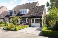 Woning Rijvoortshoef 225 Raamsdonksveer