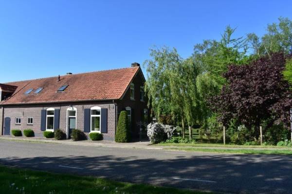 Woning Grotestraat 112 Vierlingsbeek