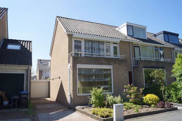 Woning Callenburghsingel 21 Hendrik-Ido-Ambacht