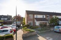 Woning Hoge donk 54 Raamsdonksveer