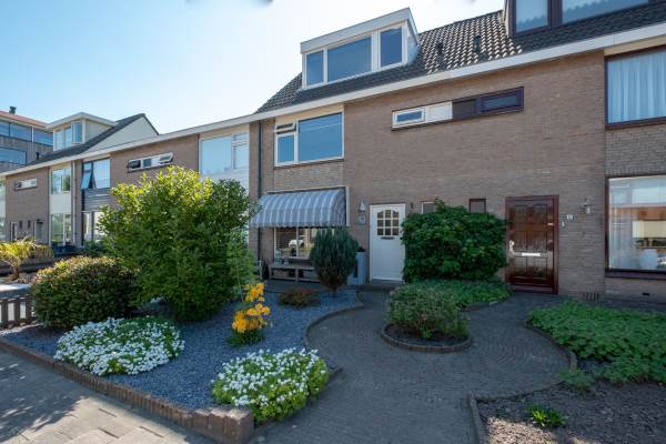 Woning J.A. de Bree-Meijerstr 10 Groningen