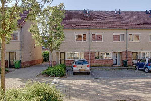 Woning Lijsterbesoord 25 Diemen