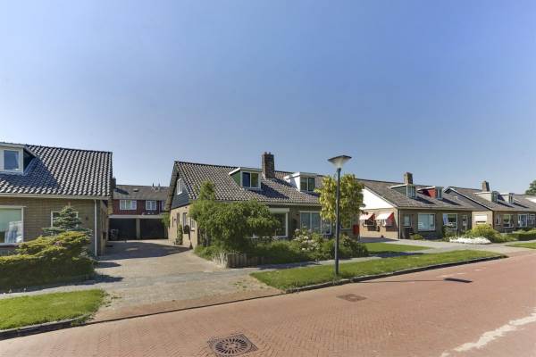Woning Professor Loréstraat 13 Franeker