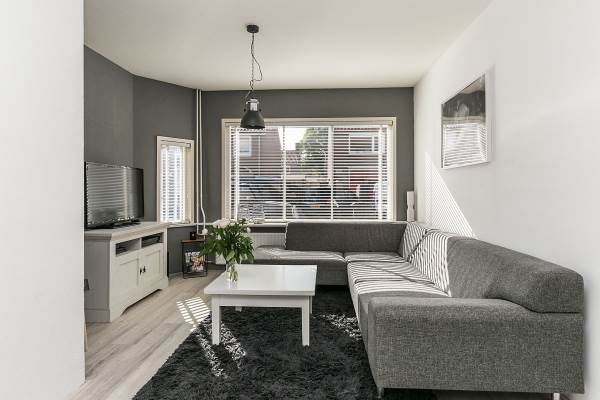 Woning Meeuwenwetering 20 Hoogvliet Rotterdam