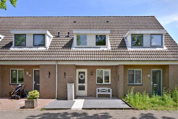 Woning Eendvogelstraat 93 Heinkenszand
