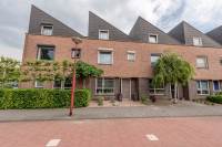 Woning Stravinskypad 1 Oud-Beijerland