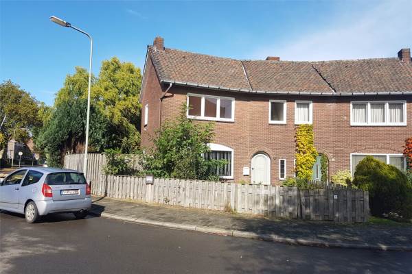 Woning Rector Meuffelsstraat 1 Susteren