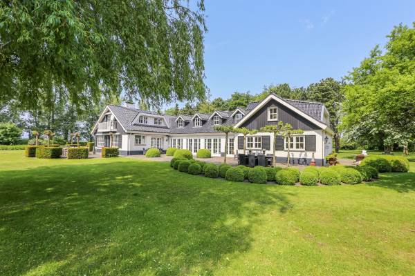 Woning Haringvlietweg 2 Hellevoetsluis