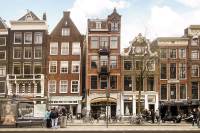 Woning Nieuwezijds Voorburgwal 157 Amsterdam