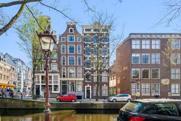 Woning Oudezijds Achterburgwal 205 Amsterdam