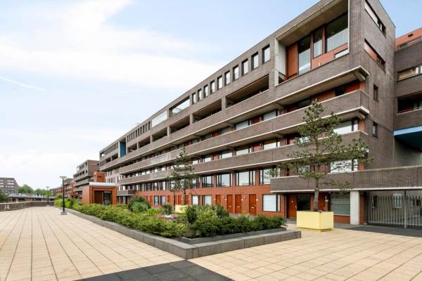 Woning Pieter Calandlaan 536 Amsterdam