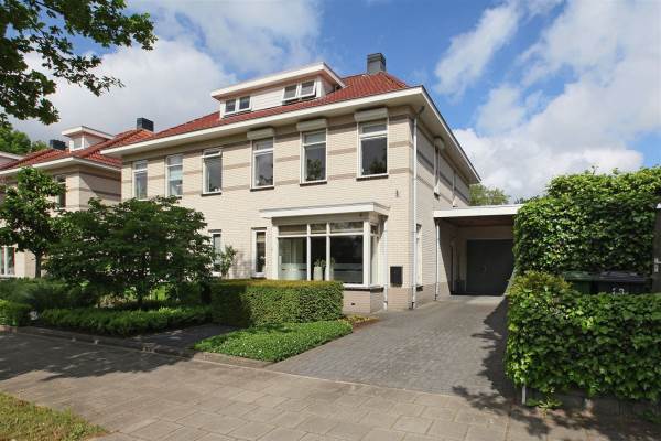 Woning Tussen de Eiken 21 Apeldoorn