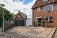 Woning Larix 73 Hellevoetsluis