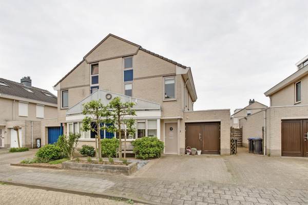 Woning J.H. Cieraadstraat 8 Tiel
