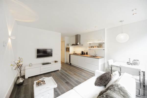 Woning Utrechtsedwarsstraat 107 Amsterdam