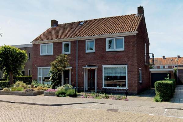 Woning Jan van Scorelstraat 3 Heemskerk