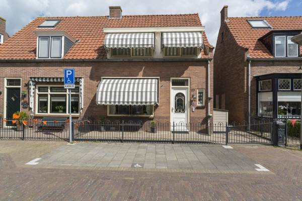 Woning Prins Bernhardstraat 23 Bunschoten-Spakenburg