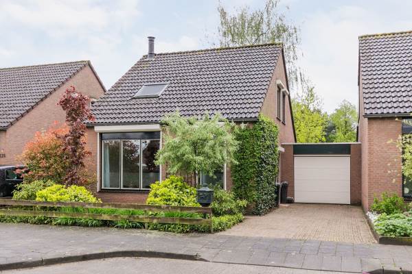 Woning Amberberg 117 Roosendaal