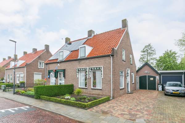 Woning Julianastraat 10 Heinkenszand