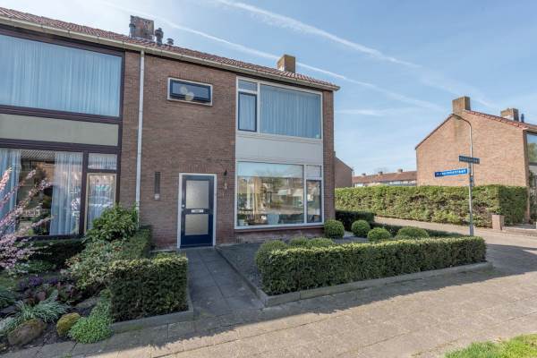 Woning Acaciastraat 24 Oud-Beijerland