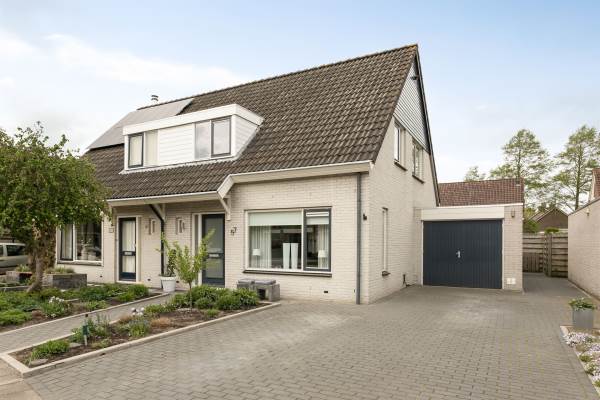 Woning De Valeriaan 57 Dedemsvaart