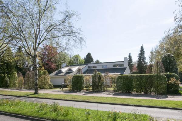 Woning van Oldenbarneveltlaan 12 Eindhoven