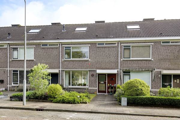 Woning Jean Monnetstraat 252 Heemskerk
