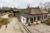 Woning Den Bommel 12 Meteren