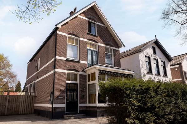 Woning Koninginnelaan 82 Apeldoorn