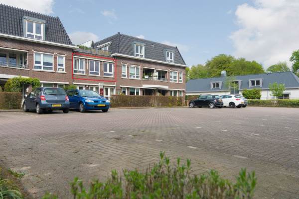 Woning Stationsweg 4 De Klomp