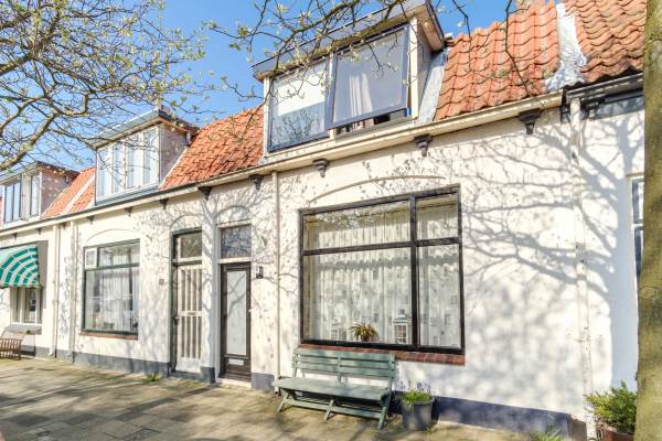 Woning Commandeurslaan 9 Katwijk
