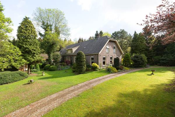 Woning Stoutenburgerweg 12 Terschuur