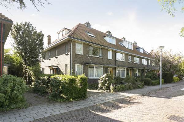 Woning Oranjekade 37 Voorschoten