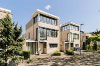 Woning Jacobus van Vessemsingel 35 Rotterdam