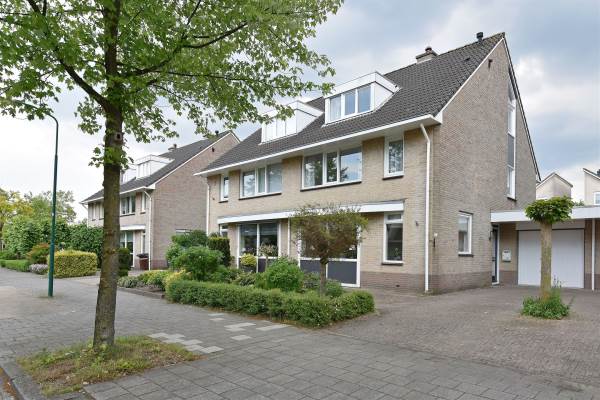 Woning Varenmos 7 Veenendaal