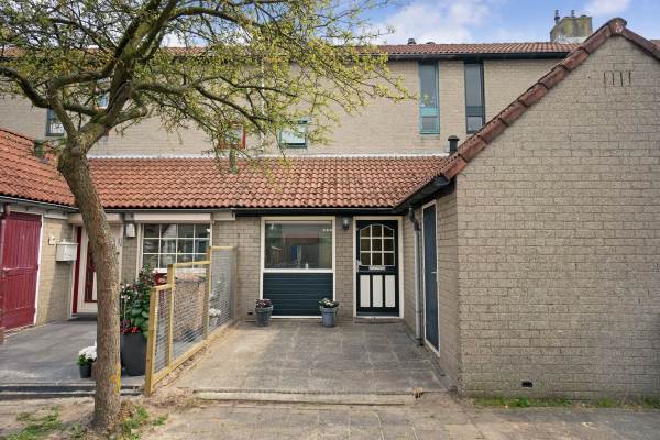 Woning Kiekendiefhoek 10 Spijkenisse