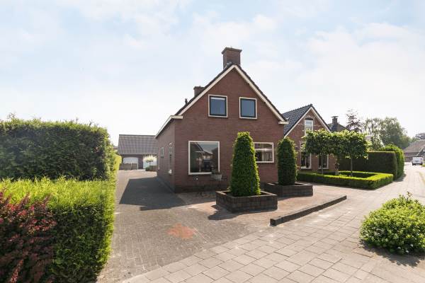 Woning It Oast 9 Augustinusga