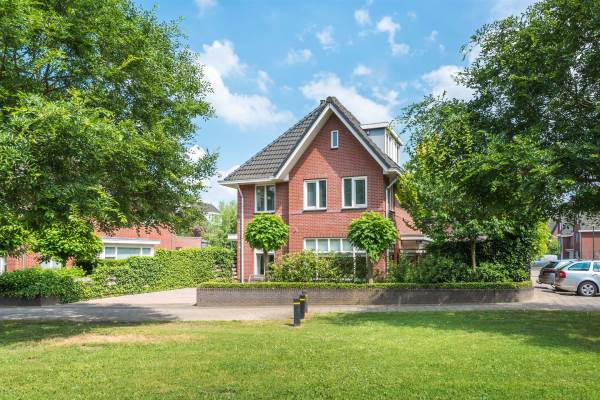 Woning Parelgras 1 Houten
