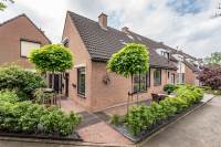 Woning Tulpstraat 31 's-Gravendeel