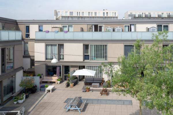 Woning Willem Augustinstraat 182 Amsterdam