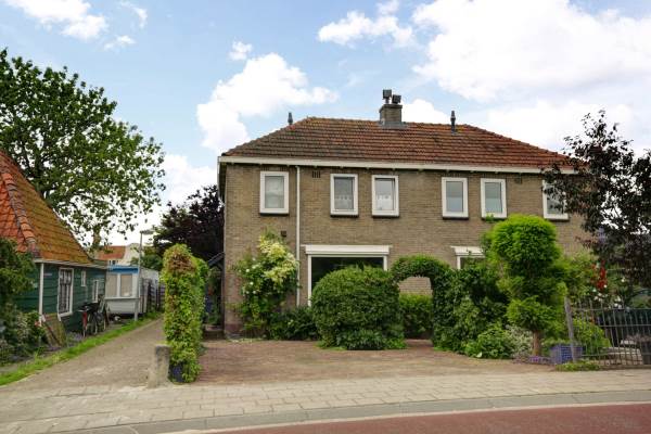 Woning Kerkbuurt 97 Oostzaan