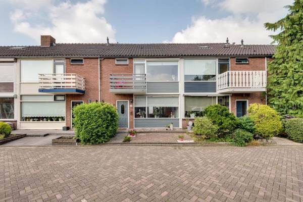 Woning Touwslagershof 25 Hendrik-Ido-Ambacht