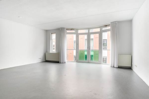 Woning Utrechtsedwarsstraat 129 Amsterdam