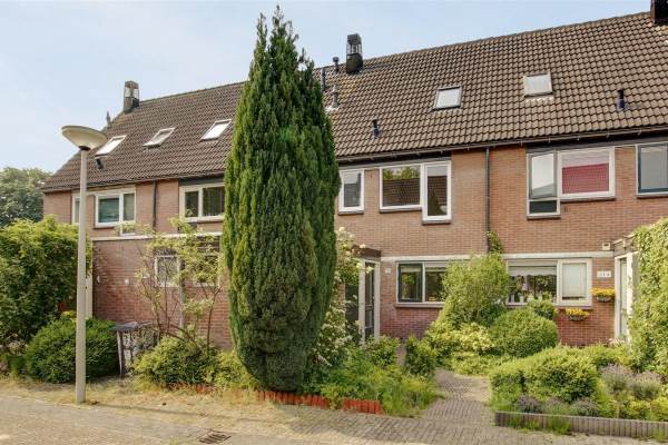 Woning Mijehof 216 Amsterdam