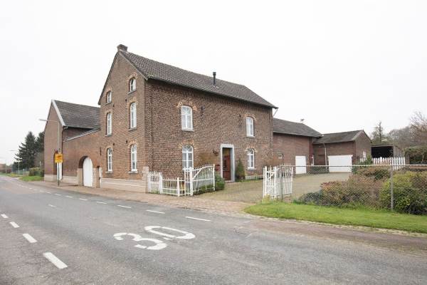 Woning Hegge 143 Schinnen